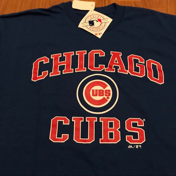 SOLD ❌ Brand New Chicago Cubs T-shirt- Large - Picture 2 of 4